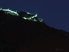 Castelo dos Mouros ilumina-se com as cores do Dia Internacional contra a Homofobia, Transfobia, Bifobia e Interfobia