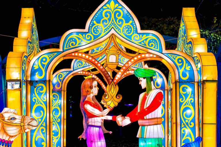 “Magical Garden Aladdin Sintra” vai continuar a iluminar as noites do Jardim Novo do Palácio de Queluz até 30 de dezembro