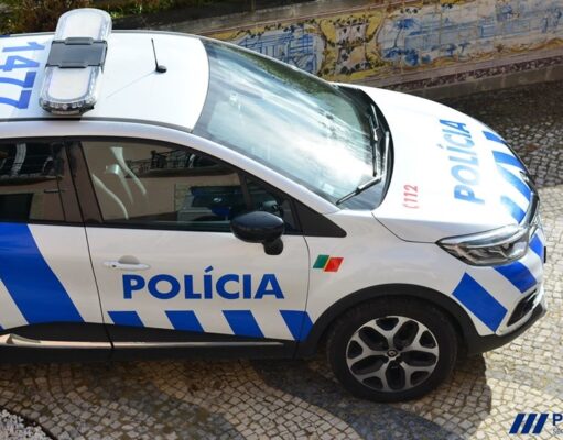 Mulher de 20 anos em estado grave após atropelamento em Massamá