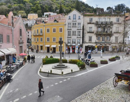 Acesso ao centro histórico da Vila de Sintra com trânsito condicionado