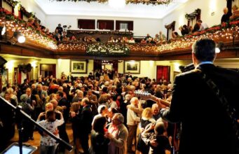 Sociedade União Sintrense recebe nova edição da Noite das Camélias