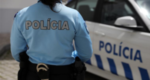 PSP detém suspeito por violência doméstica em Queluz