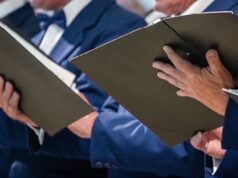 Encontro de Grupos Corais no palco do Olga Cadaval em Sintra