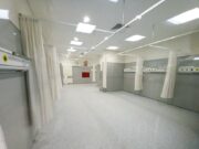 Mulher dá à luz bebé sem vida em casa de banho de hospital em Lisboa