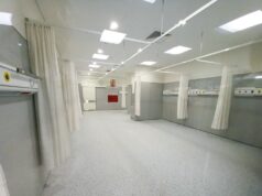 Mulher dá à luz bebé sem vida em casa de banho de hospital em Lisboa