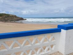 “Sunset” na Praia das Maçãs pelos 120 anos do Eléctrico de Sintra