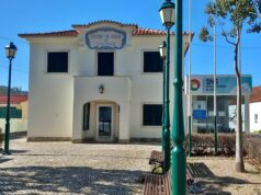 Utentes apelam aos residentes inscrição no Centro Saúde de Colares