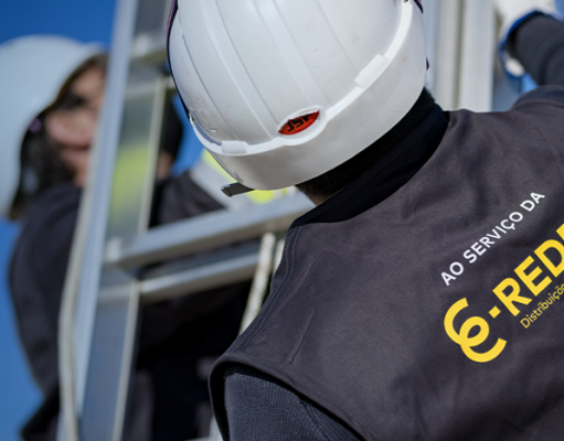 Vai faltar a luz em algumas ruas de Pêro Pinheiro