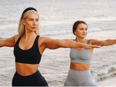 Aula de yoga gratuita na Praia das Maçãs