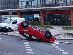 Capotamento insólito em Agualva