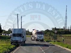 Acidente na Estrada de Janas condiciona circulação automóvel