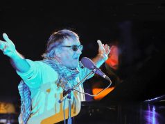 Concerto Solidário de José Cid na Praia das Maçãs