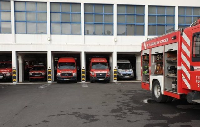 Bombeiros-de-agualva-cacem-696x442