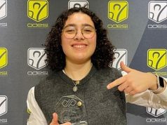 Madalena Costa reconhecida como atleta do ano em futsal feminino