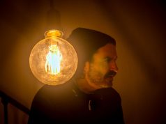 Espetáculo “O Meu Braço” de Tim Crouch na Quinta da Ribafria