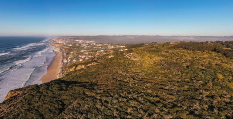 Parque Ecológico Adraga Praia Grande em Colares em sessão pública