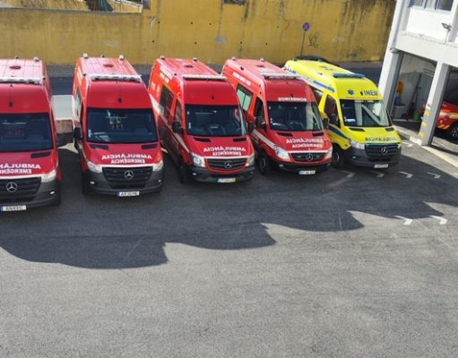 Bombeiro suspenso após denúncia de alegado furto durante socorro