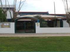 Infiltrações obrigam pais a recolher alunos mais cedo na EB de São João das Lampas