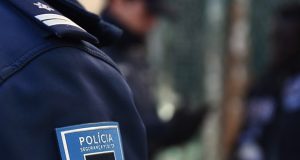 Adolescente de 14 anos baleado em Massamá