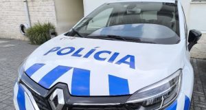 Jovem detido com arma proibida na estação de Agualva-Cacém