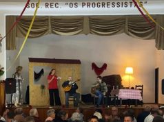 Mercado de Natal na Sociedade de Cabrela