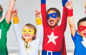 Folia e artes marciais marcam iniciativa infantil dedicada ao Carnaval