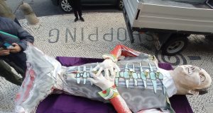 “Enterro do Bacalhau” com desfile em Rio de Mouro