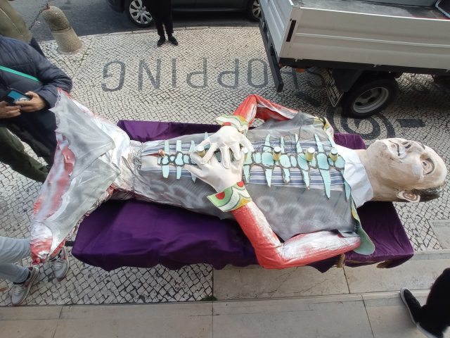 enterro do bacalhau em rio de mouro