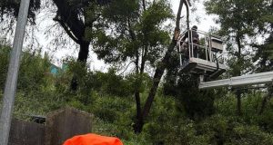 Mau tempo aumenta risco de colapso de muro em Queluz