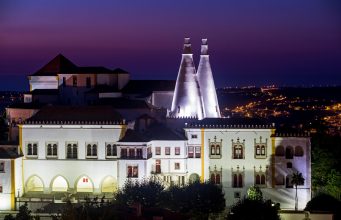 Palácio Nacional de Sintra abre à noite para iluminar o futuro do Parque Natural