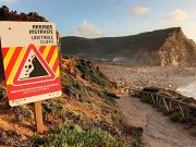 Mau tempo pode ter comprometido época balnear em algumas praias de Sintra