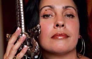 “As mulheres têm de se apoiar umas às outras”