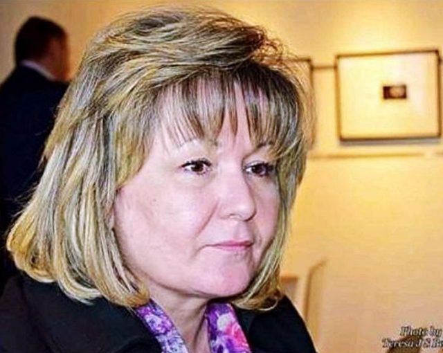 Tertúlia de Poetas com sessão dedicada à autora e poeta Ana Santos