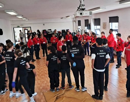 Jovens cadetes e infantes em destaque no torneio de emergência médica