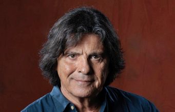 Luís Represas celebra 50 anos de carreira no Olga Cadaval