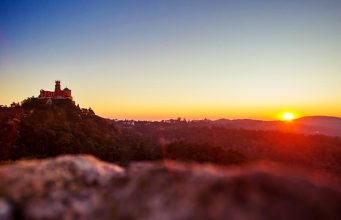Palácio da Pena abre portas no 25 de Abril com recriações históricas e música