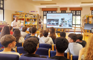Alunos de Sintra e Oeiras tornam-se mestres da reciclagem de eletrónicos