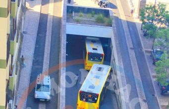 Acidente grave com autocarro junto à estação em Agualva-Cacém