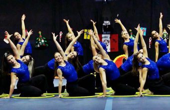 Dança sobe ao palco com espetáculo que celebra música, arte e expressão corporal