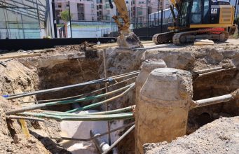 Intervenção em coletor pluvial reforça segurança junto em Fitares