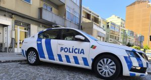 PSP apreende mais de 37 quilos de alimentos em operação que leva ao encerramento de restaurante em Massamá
