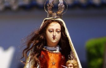 Festejos em Honra de Nossa Senhora do Monte do Carmo em Dona Maria