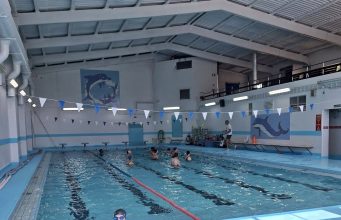 Piscina de Agualva-Cacém reabre com melhores condições