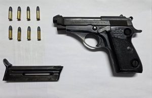 Homem detido com arma de fogo carregada em Algueirão-Mem Martins