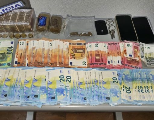 PSP detém suspeito de tráfico de droga em Massamá e apreende 1.482 doses de haxixe