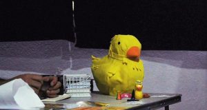 Associação Bicartes promove workshop de iniciação à cerâmica em Belas